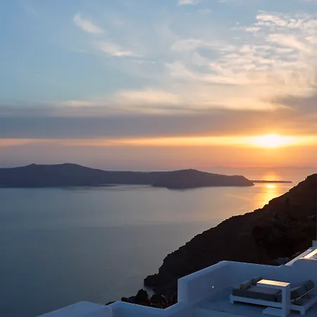 Eden By Canaves Oia Villa *